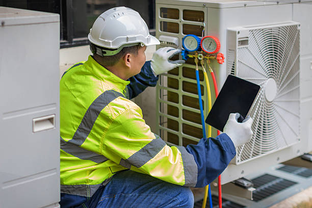 Professional Hvac Maintenance technician working in Cool, CA